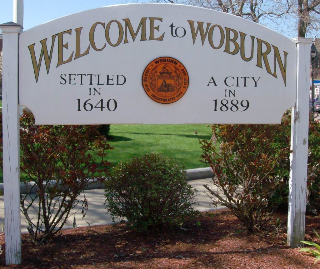 Senator Welcomesign Woburn welcome sign - Senator Cindy Friedman